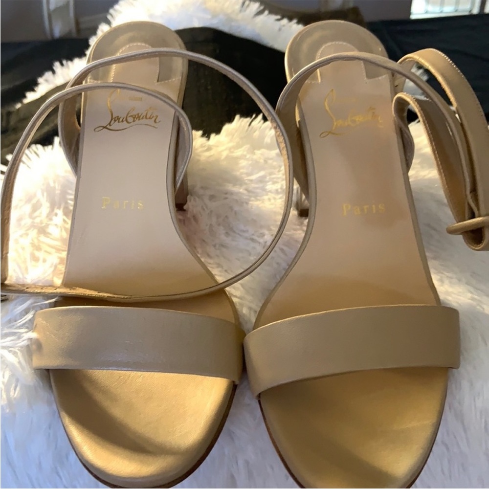 AUTHENTIC CHRISTIAN LOUBOUTIN LEATHER SLINGBACK SHOES WITH SCULPTURAL HEELS